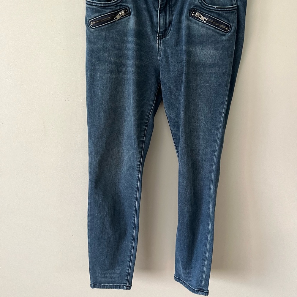 Kut from the Kloth dark denim jeans